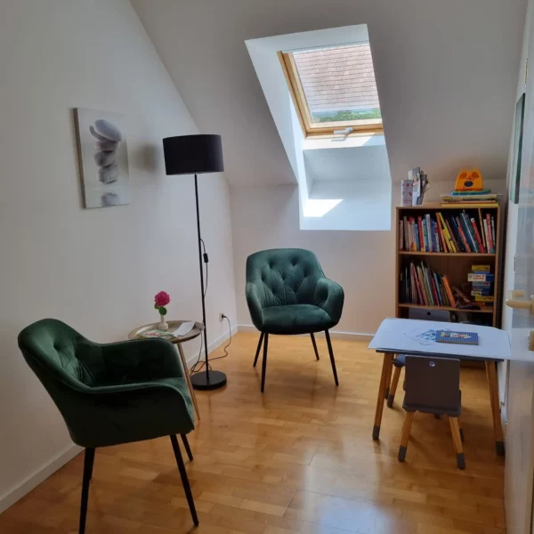 Praxis Guberner-Rosar, Wartebereich fuer Kinder