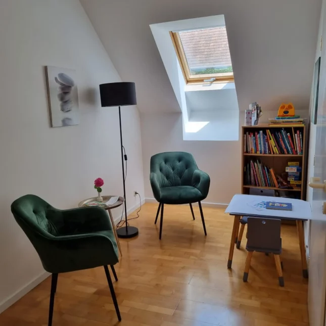 Praxis Guberner-Rosar, Wartebereich fuer Kinder